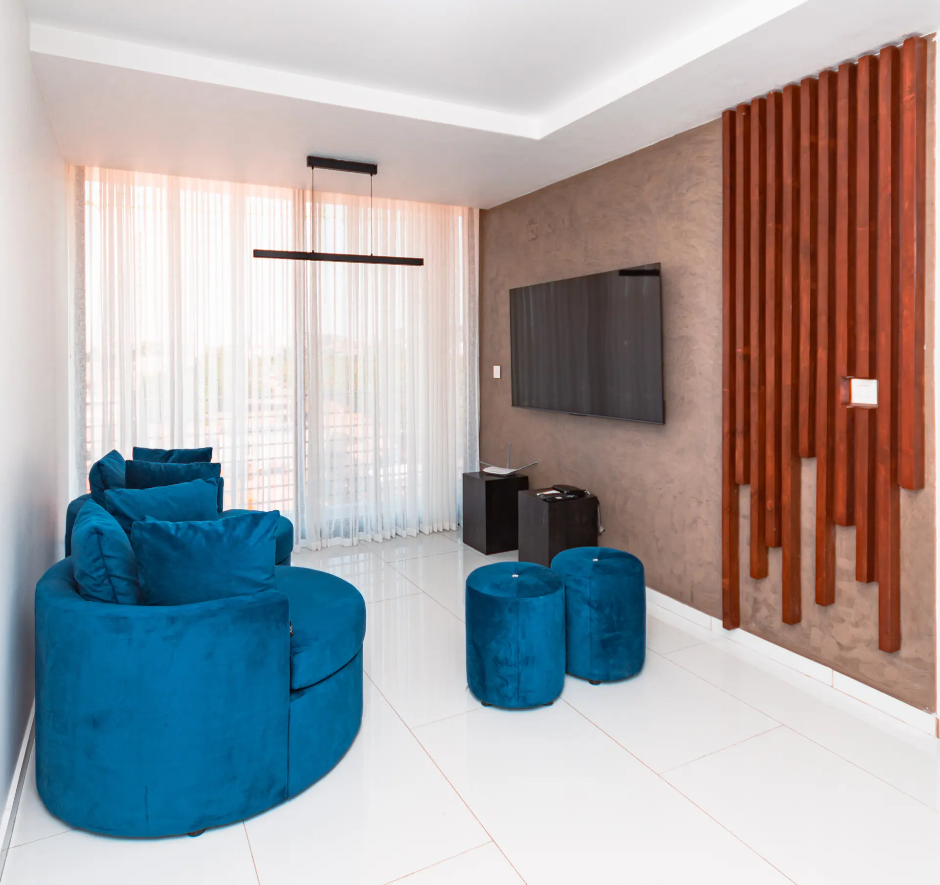 0216e7efb043f8310d90fa1663a7c81de6a9c6473498bfbe6b8f112366bd61e6