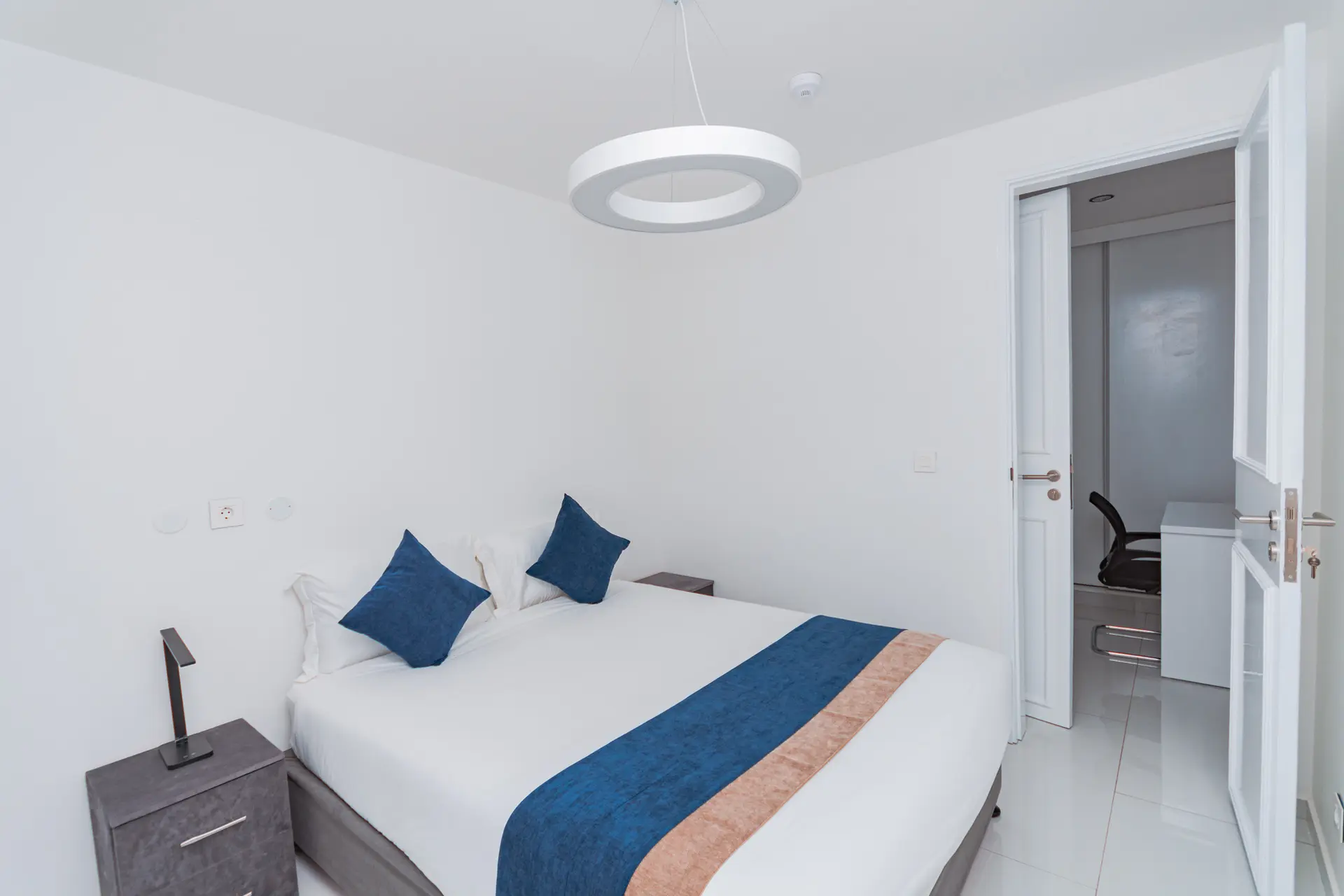 5c02b1f4a1b505b7844000bbdf0795e78dba5735ba9dccd236c12e954d03e8e5