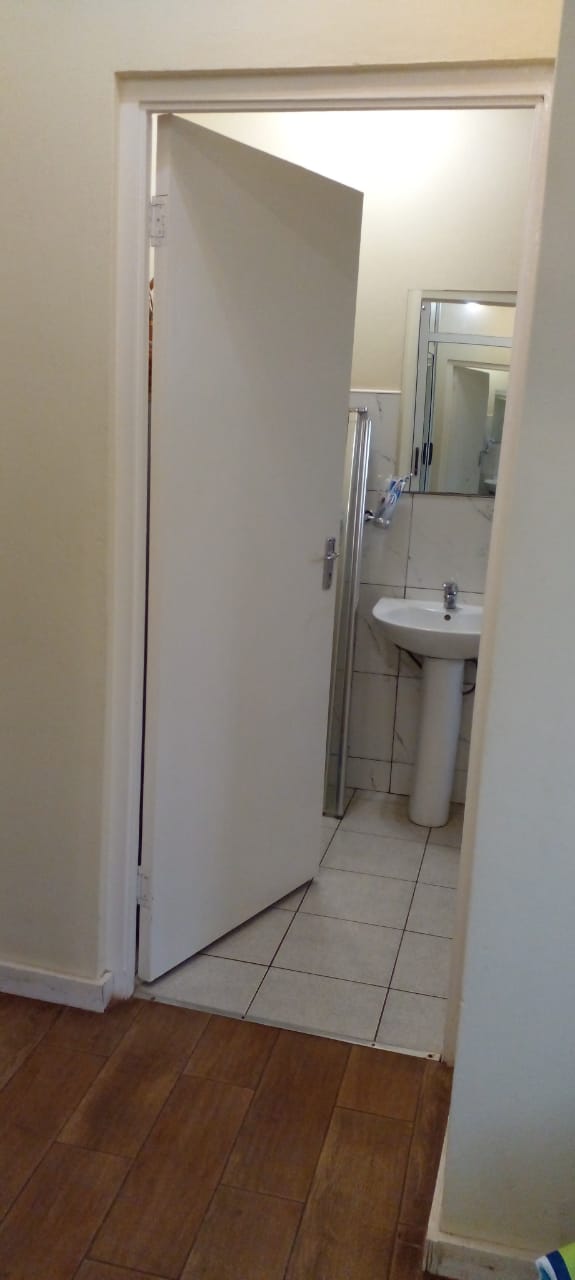 WhatsApp Image 2025-10-08 at 14.14.39 (17)