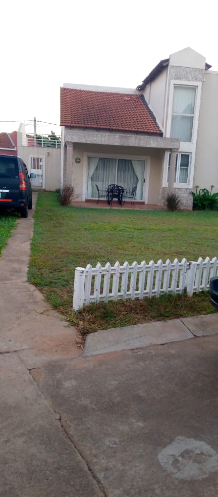 WhatsApp Image 2025-10-08 at 14.14.39 (2)