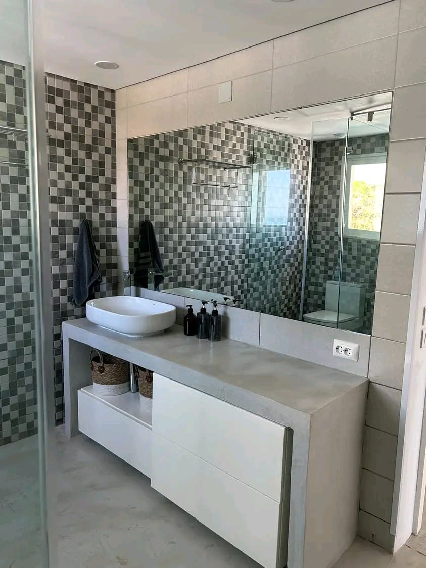 WhatsApp Image 2025-10-19 at 14.14.45