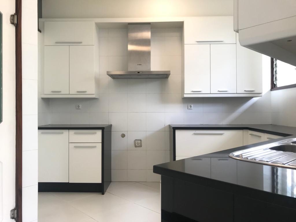 WhatsApp Image 2025-10-19 at 14.19.09