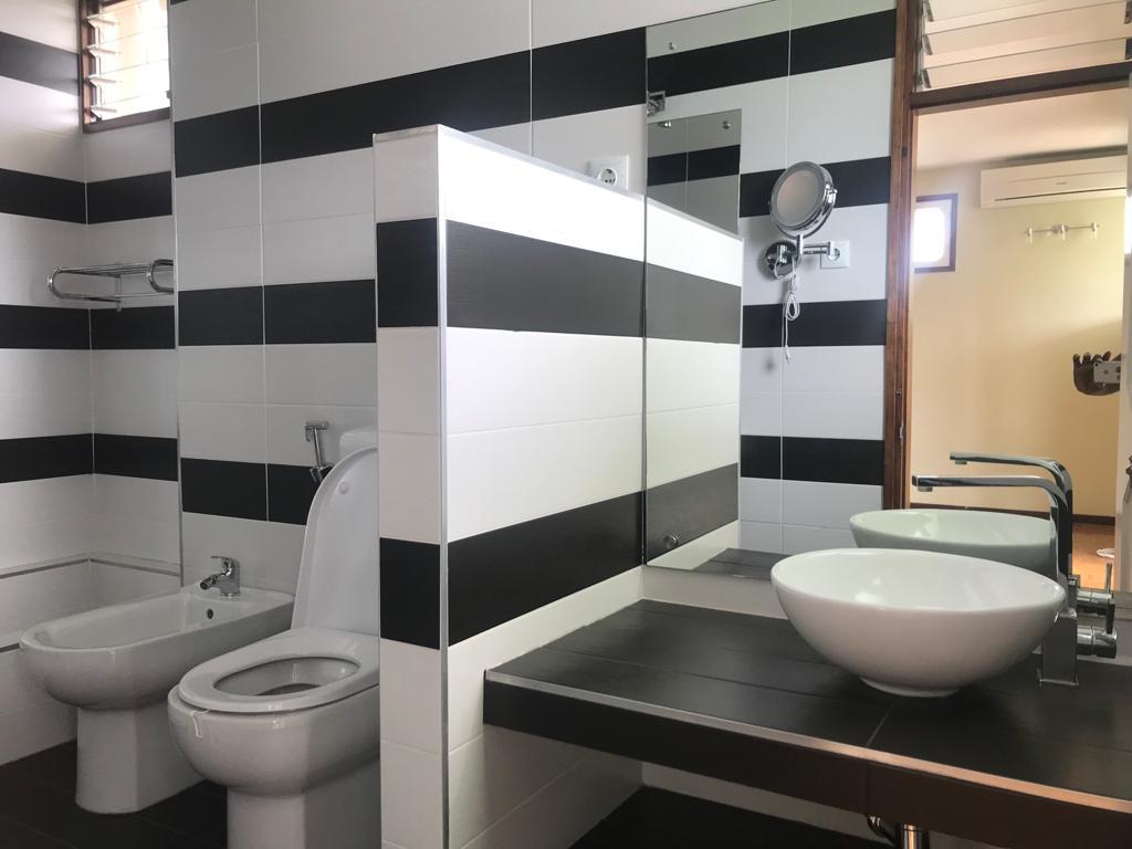 WhatsApp Image 2025-10-19 at 14.19.13 (5)